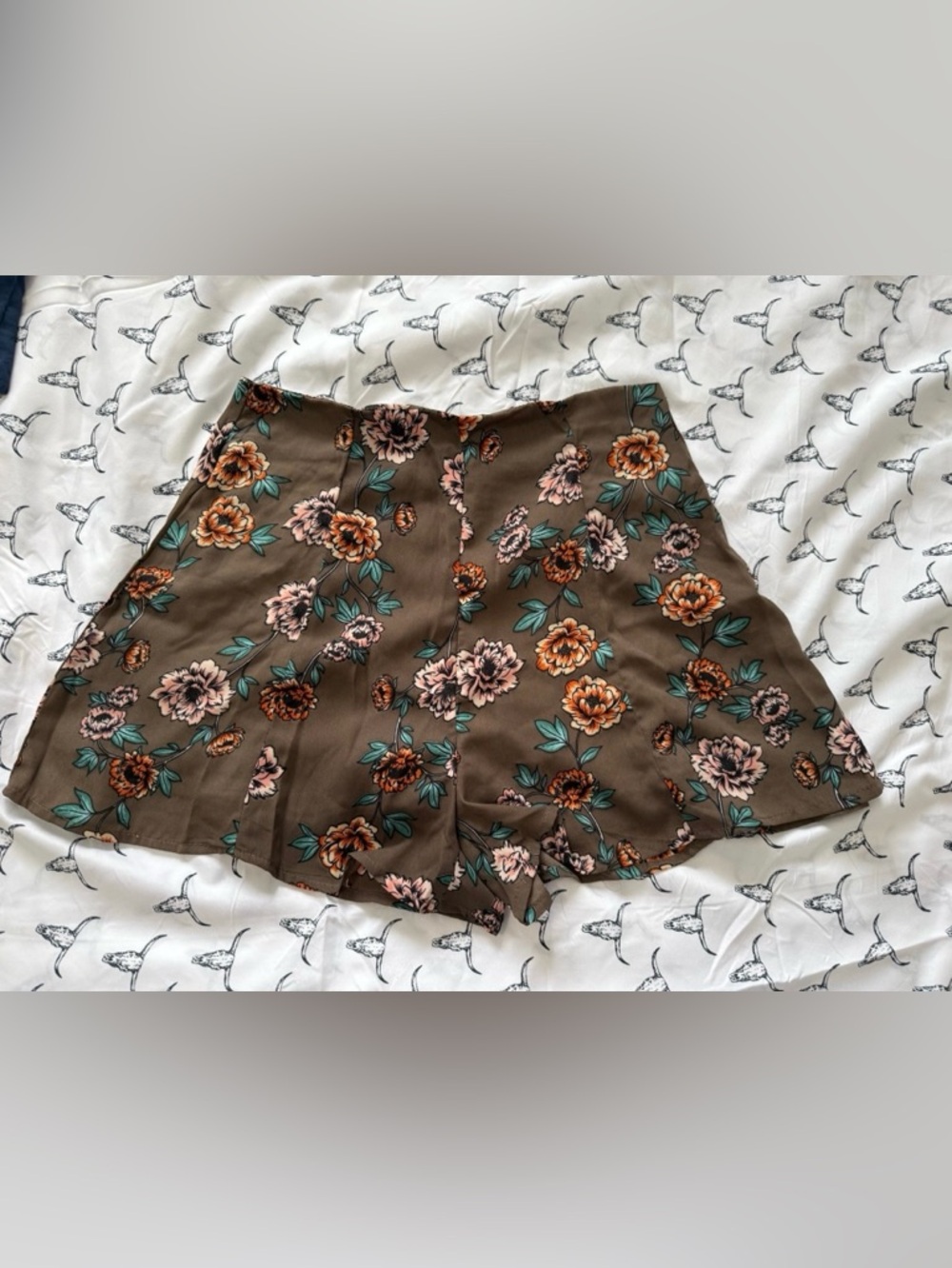 Floral High-Waist Flow Shorts